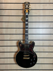 D'Angelico Deluxe Brighton Solid Black E-Gitarre