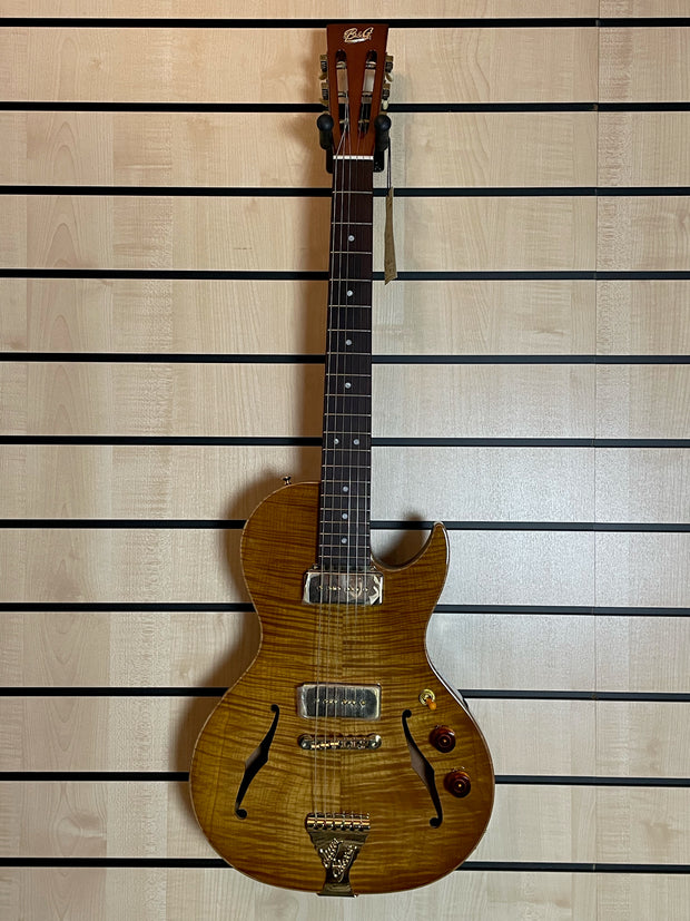 B&G Little Sister Crossroads Cut P90 5A Flamed Maple Honey Burst E-Gitarre