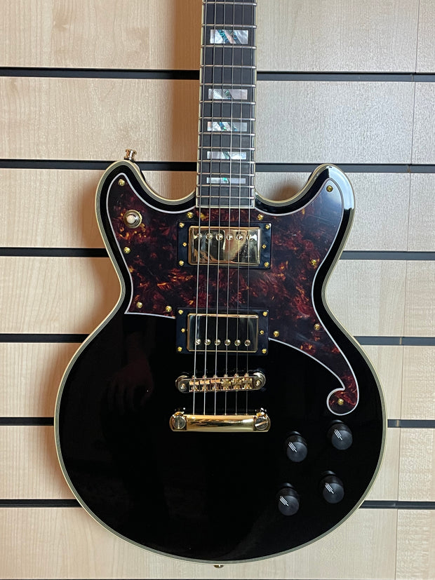 D'Angelico Deluxe Brighton Solid Black E-Gitarre