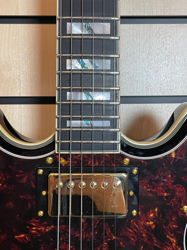 D'Angelico Deluxe Brighton Solid Black E-Gitarre