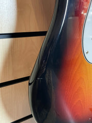 Squier 1983/1984 MIJ SQ Precision 3TS E-Bass