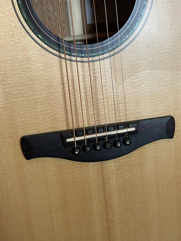 Ibanez AE410-LGS Advanced Acoustic Platinum Collection Westerngitarre B-Ware
