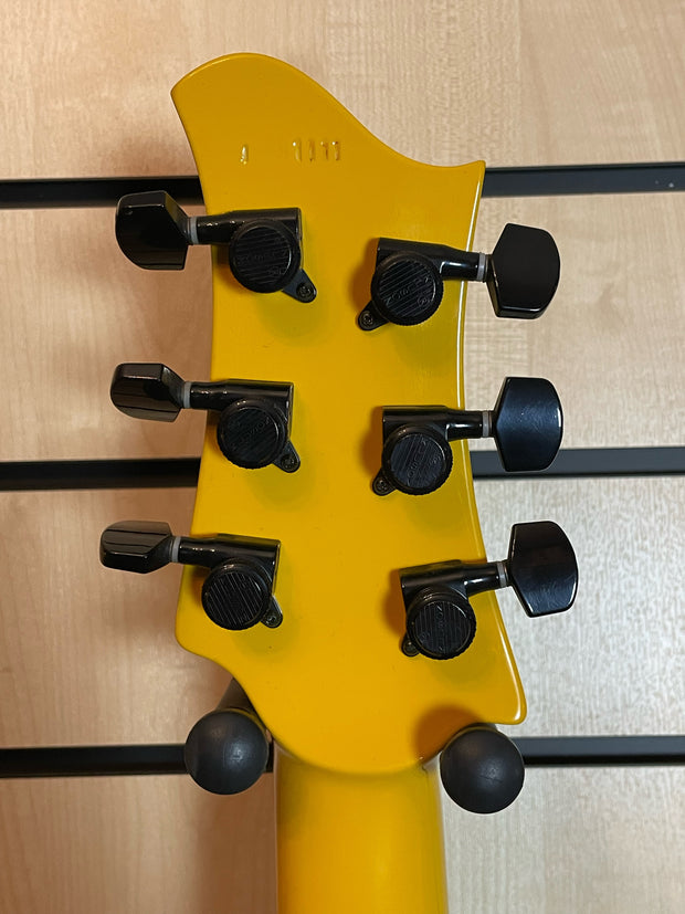 Jozsi Lak Foxywave Gelb/Schwarz E-Gitarre Handmade in Germany Vorführmodell