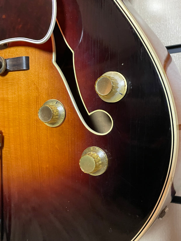 Levin 325/M2 1961 Sunburst E-Gitarre gebraucht