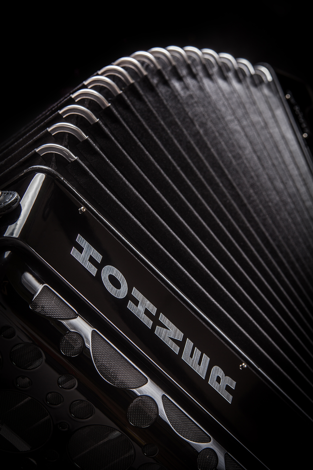 Hohner Amica Forte IV 120 BK Silent Key Akkordeon