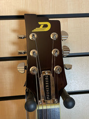 Duesenberg Starplayer TV DLX Radiator Tremola Schwarz E-Gitarre B-Ware