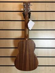 Islander MC-4-HNS Mahagoni Turtle Concert Ukulele