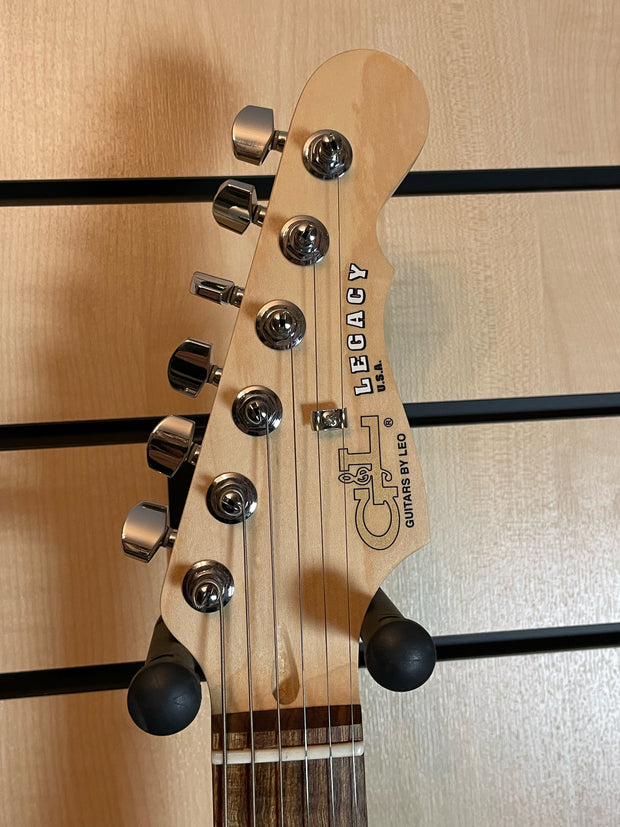 G&L Legacy SSS CR EMB E-Gitarre