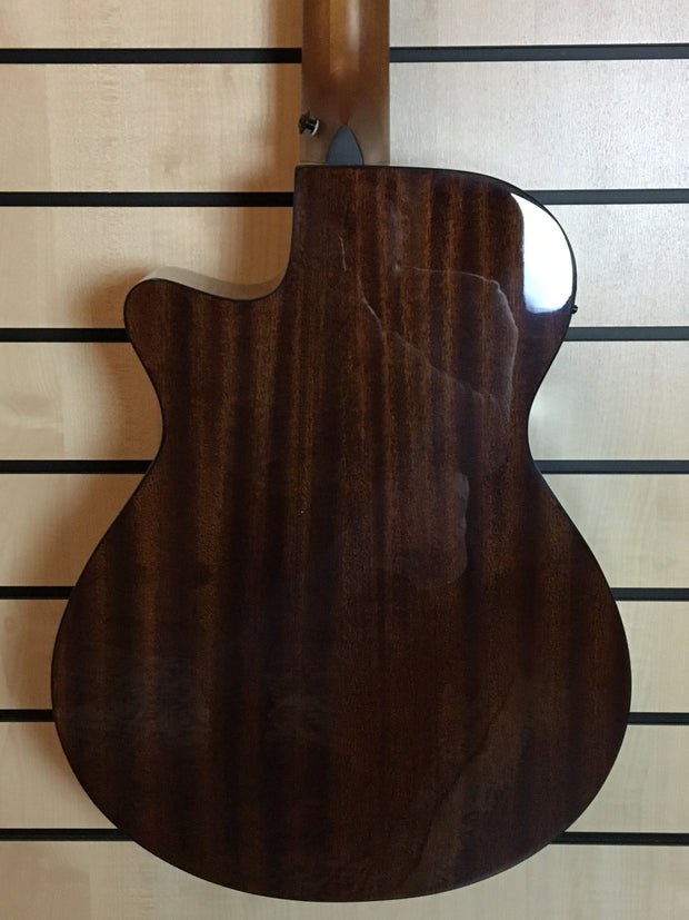 Ibanez AEGB24E-BKH Akustikbass