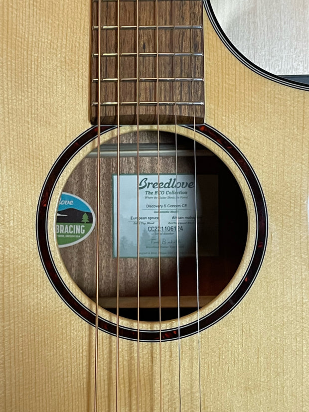 Breedlove Discovery S Concert CE NT Westerngitarre