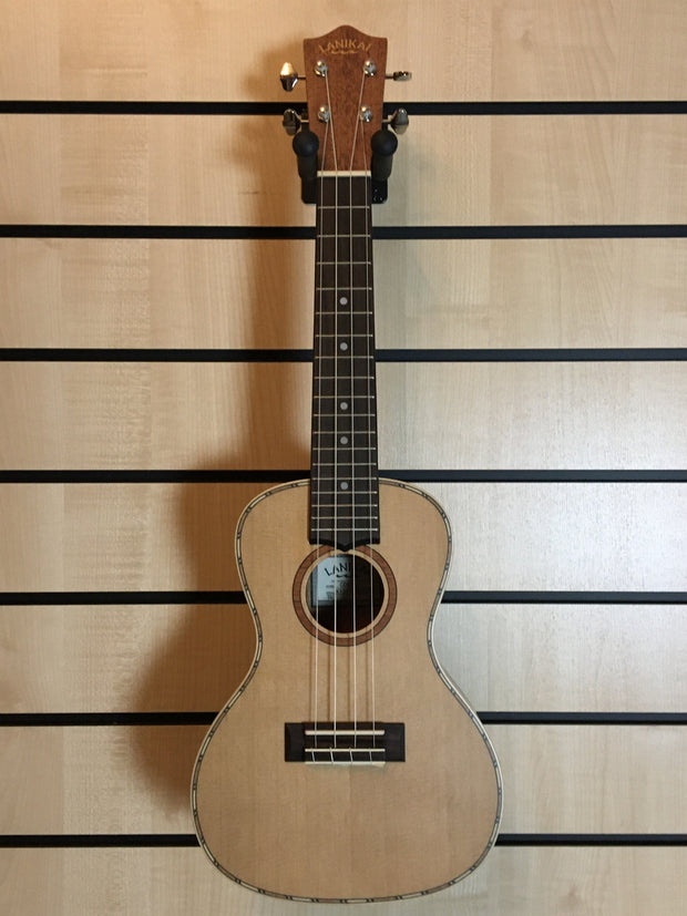Lanikai CDST-C Cedar Solid Top Series Concert Ukulele
