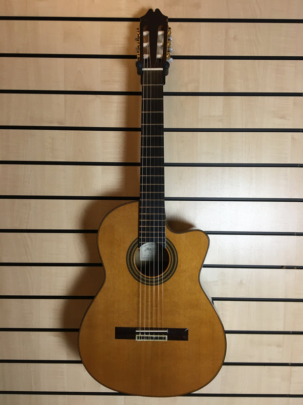 Juan Hernandez Estudio Cedro Cut Klassikgitarre