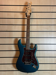 G&L Legacy SSS CR EMB E-Gitarre