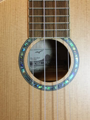 Islander SMC-4 Fichte Mahagoni Concert Ukulele