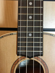 Lanikai CDST-C Cedar Solid Top Series Concert Ukulele