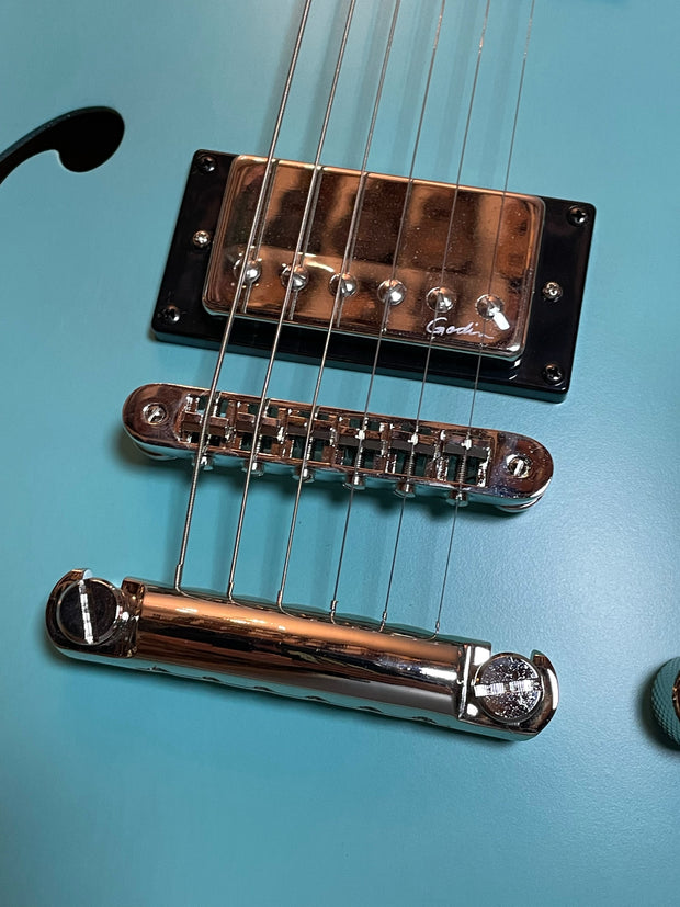 Godin Montreal Premiere HT Laguna Blue E-Gitarre