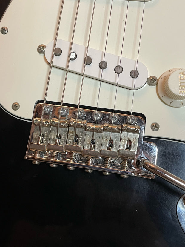 Hummel Cream Custom #2 ST-56 Black Nitro Light Aged E-Gitarre