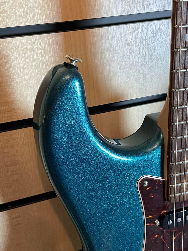 G&L Legacy SSS CR EMB E-Gitarre