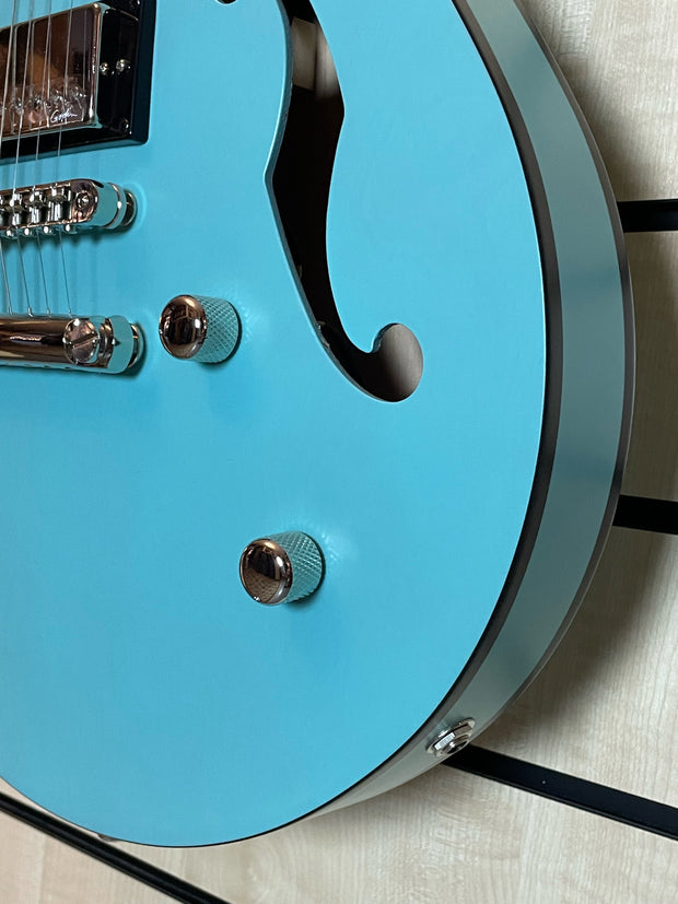 Godin Montreal Premiere HT Laguna Blue E-Gitarre